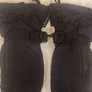 Dakine Black Winter Gloves